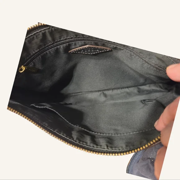 Fossil Black Leather Crossbody Purse - Picture 5 of 7